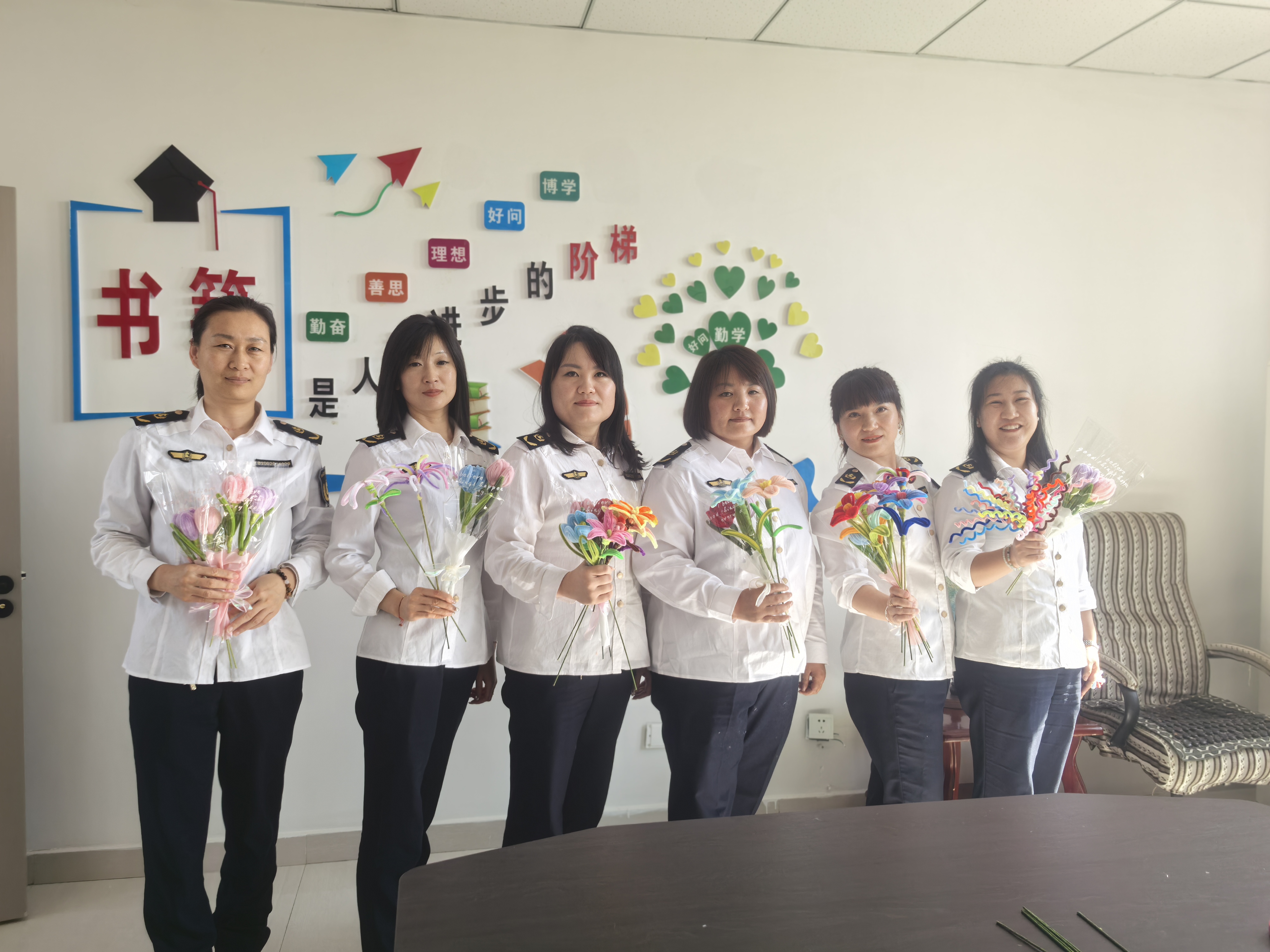 女人与公狍交酡女免费