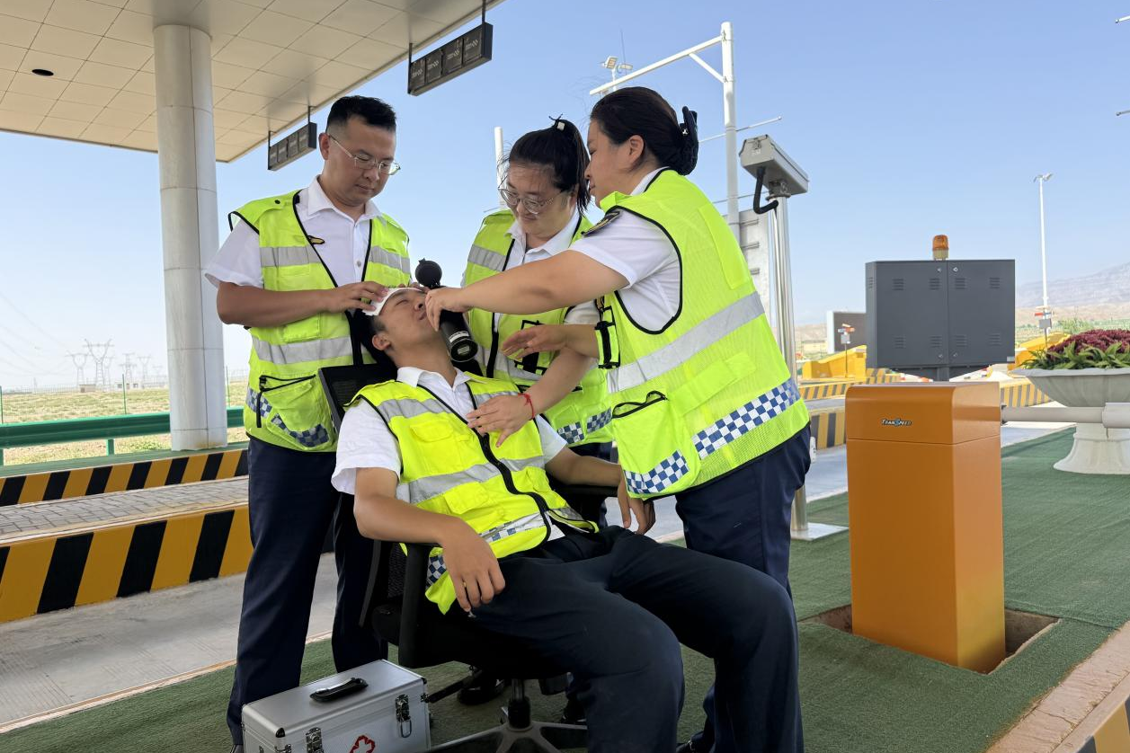 女人与公狍交酡女免费