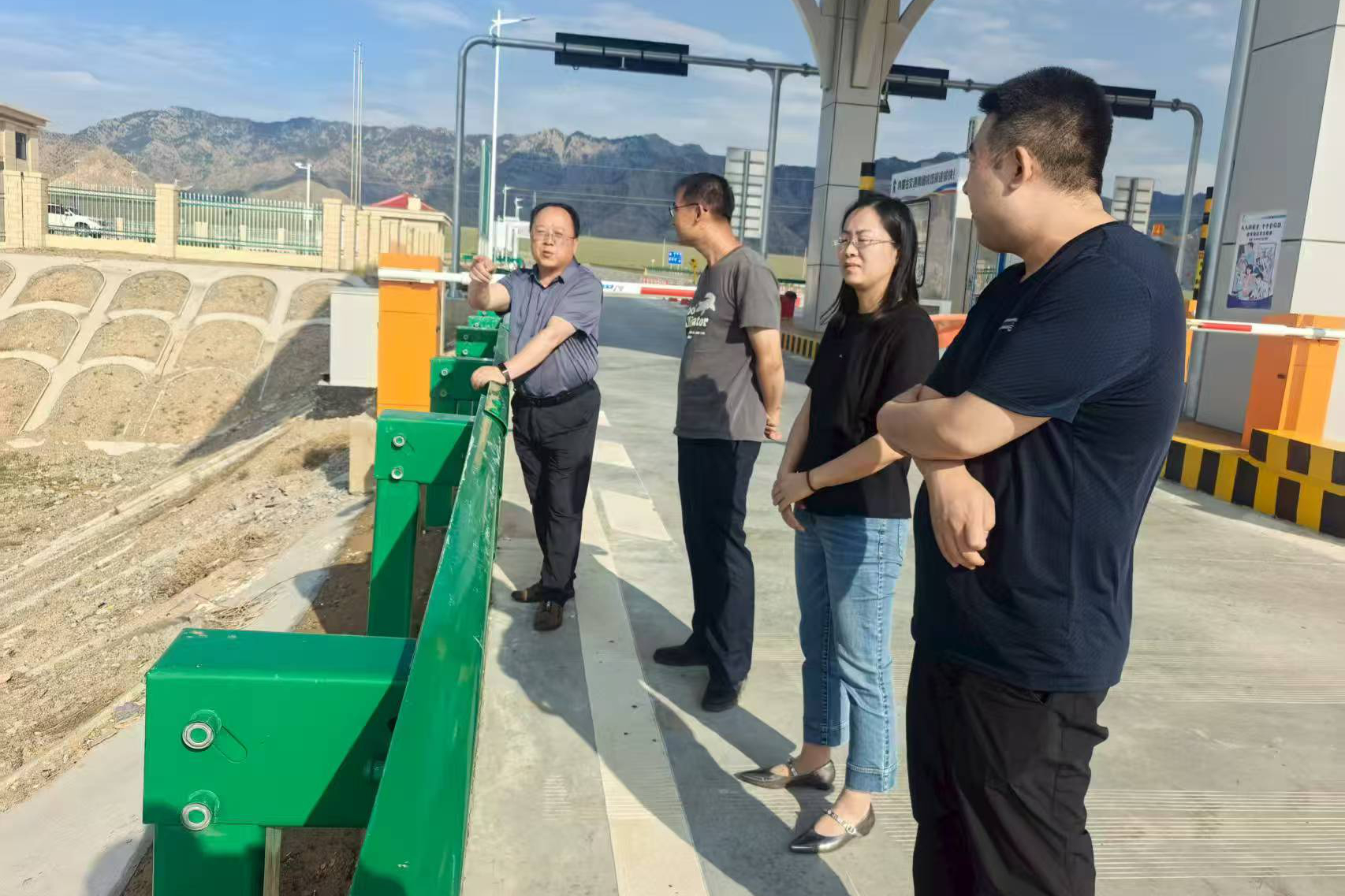 女人与公狍交酡女免费