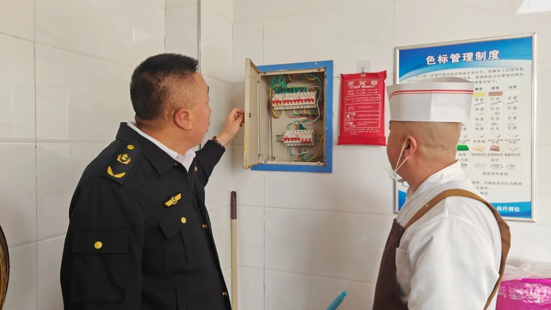 女人与公狍交酡女免费