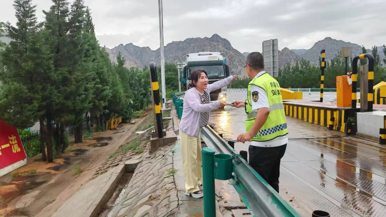 女人与公狍交酡女免费