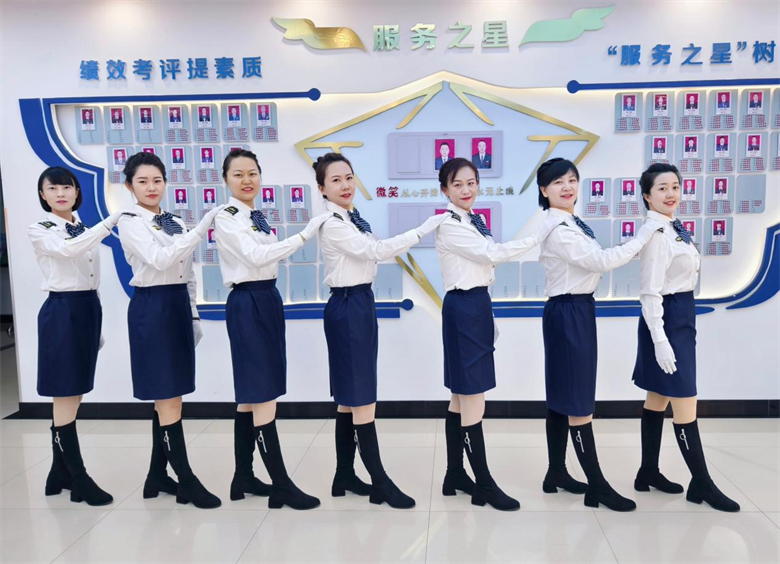 女人与公狍交酡女免费