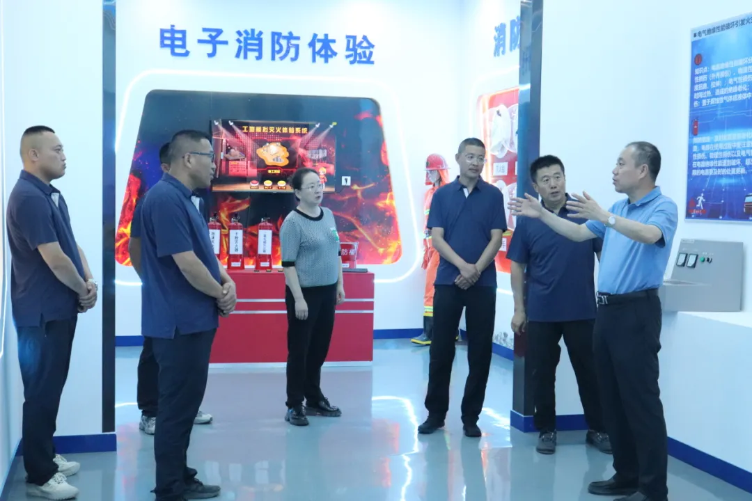 女人与公狍交酡女免费