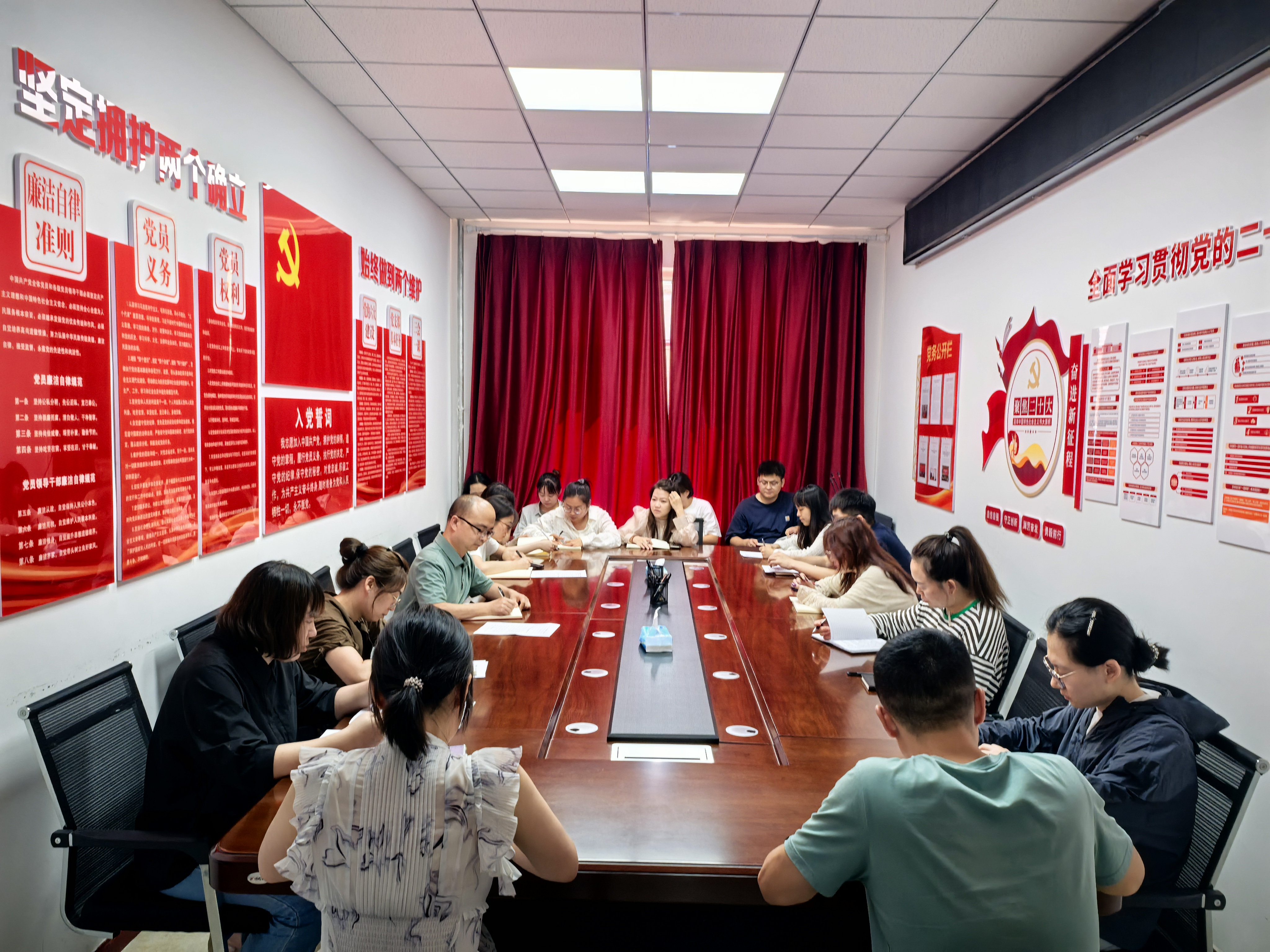 女人与公狍交酡女免费