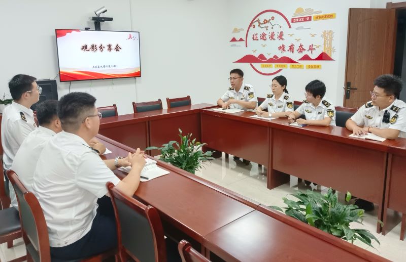 女人与公狍交酡女免费