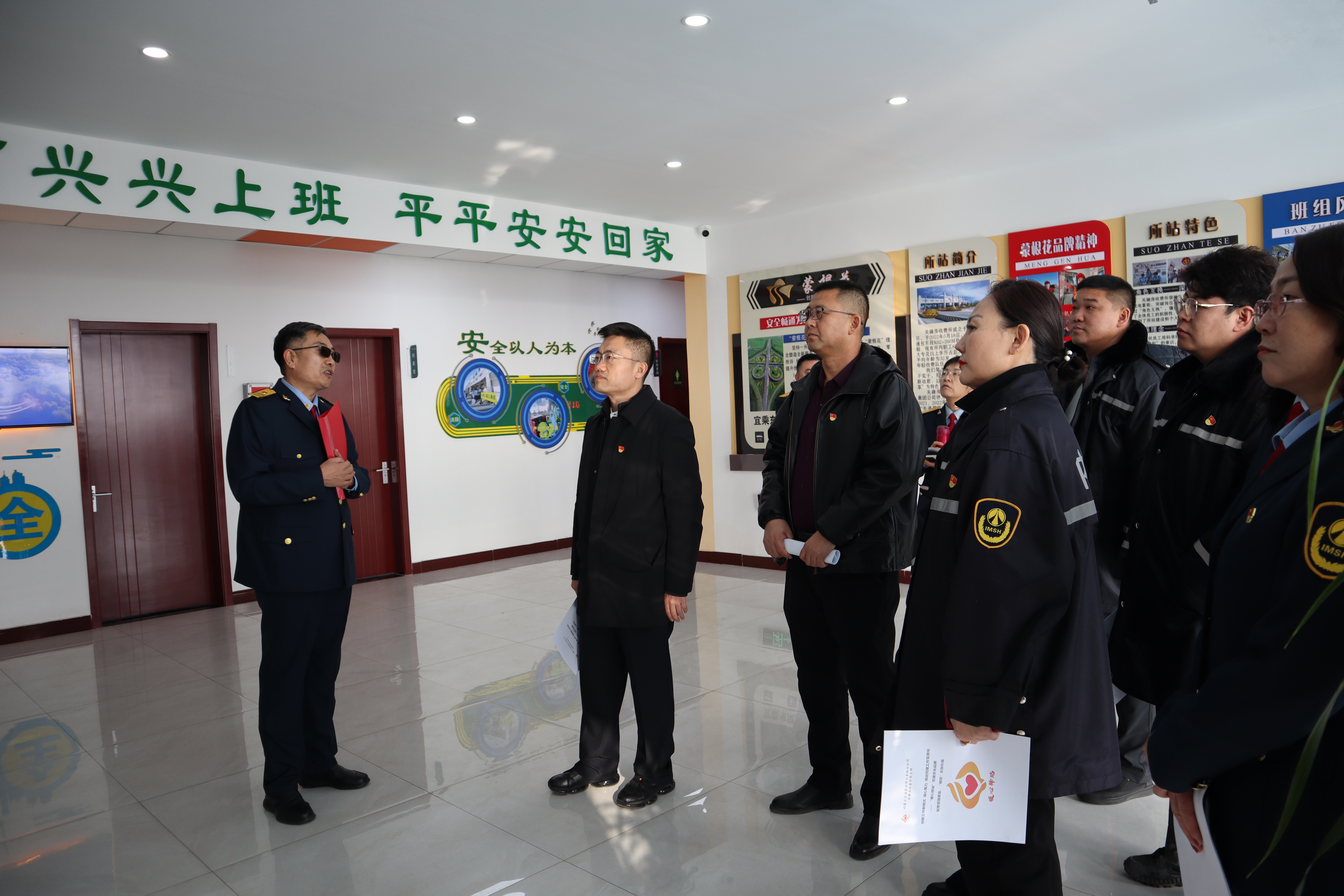 女人与公狍交酡女免费