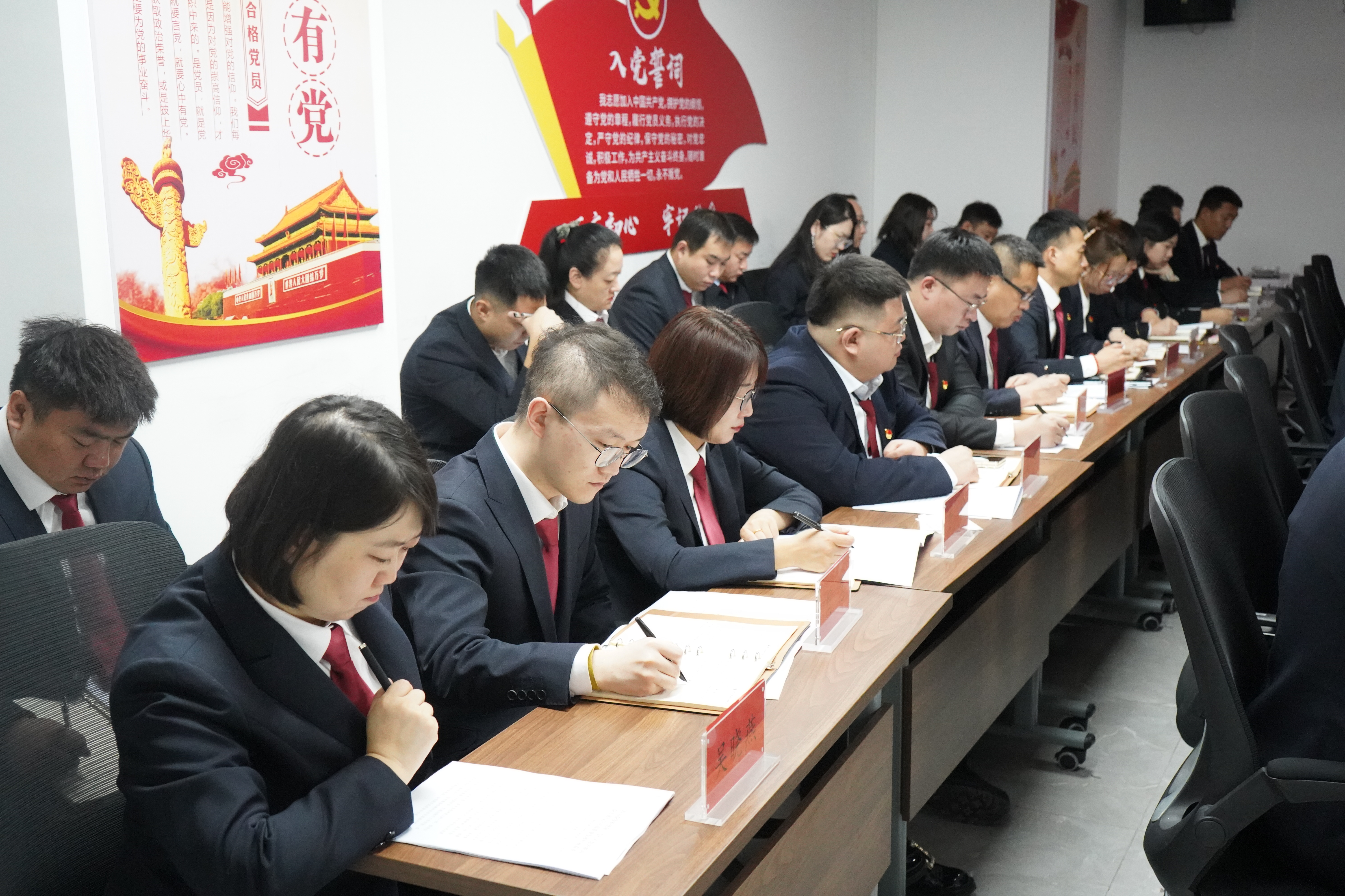 女人与公狍交酡女免费