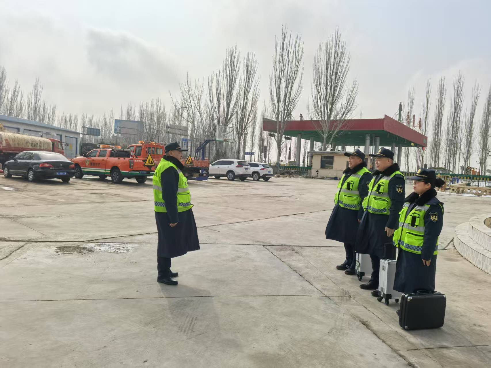 女人与公狍交酡女免费