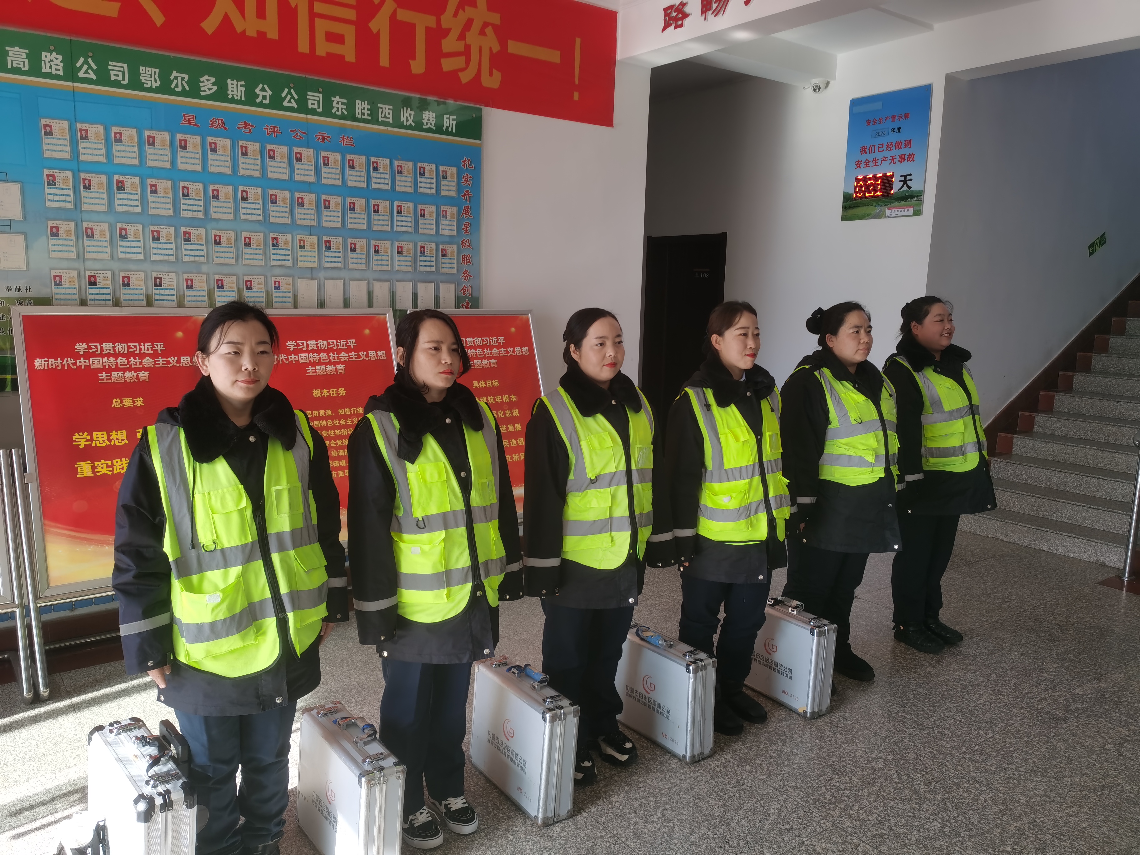 女人与公狍交酡女免费