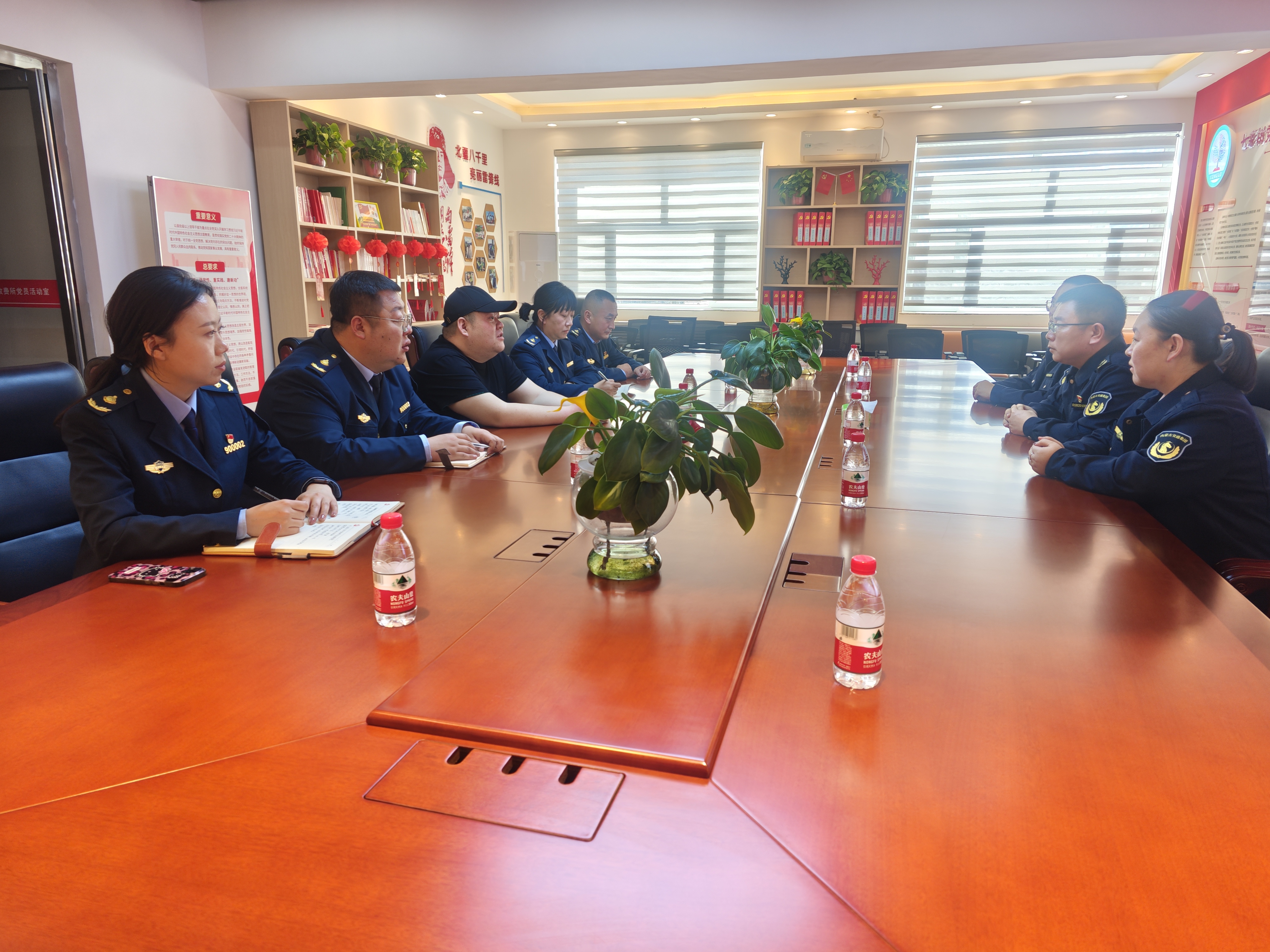 女人与公狍交酡女免费