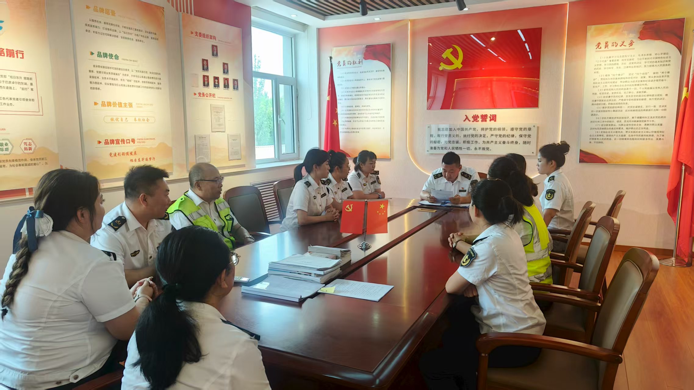 女人与公狍交酡女免费