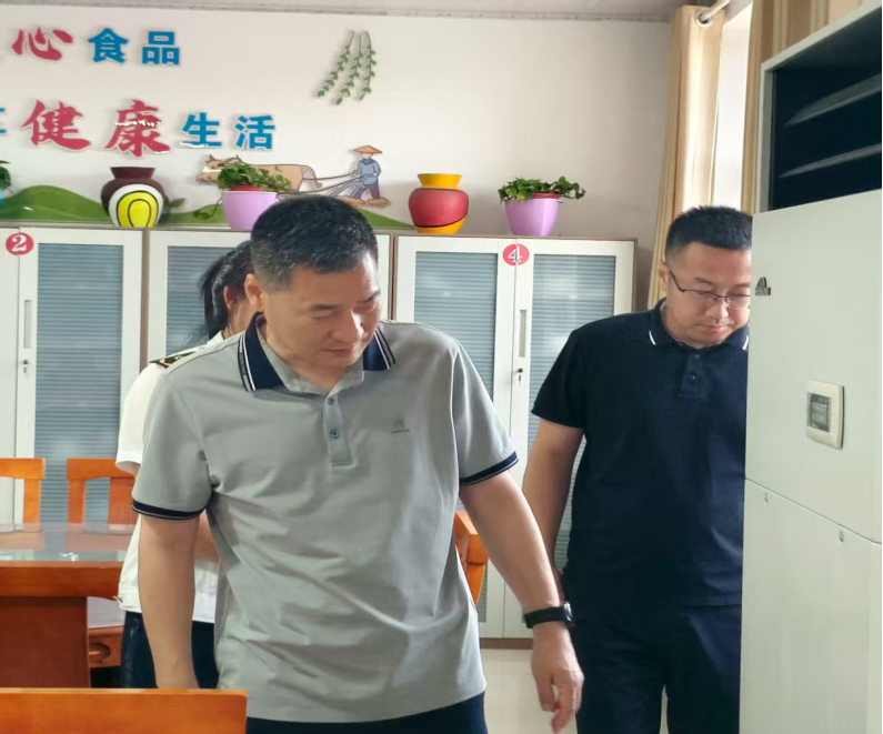 女人与公狍交酡女免费