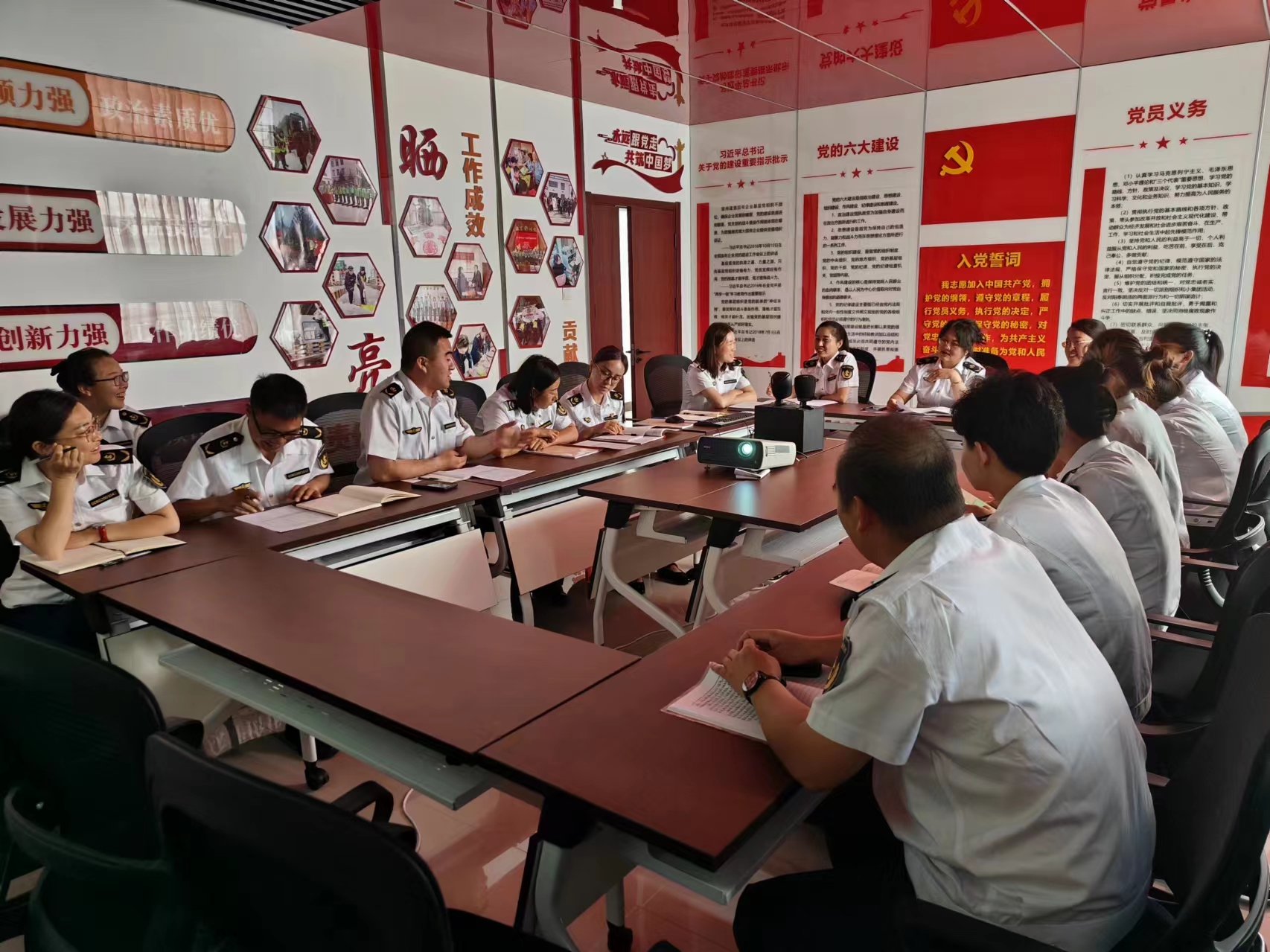 女人与公狍交酡女免费