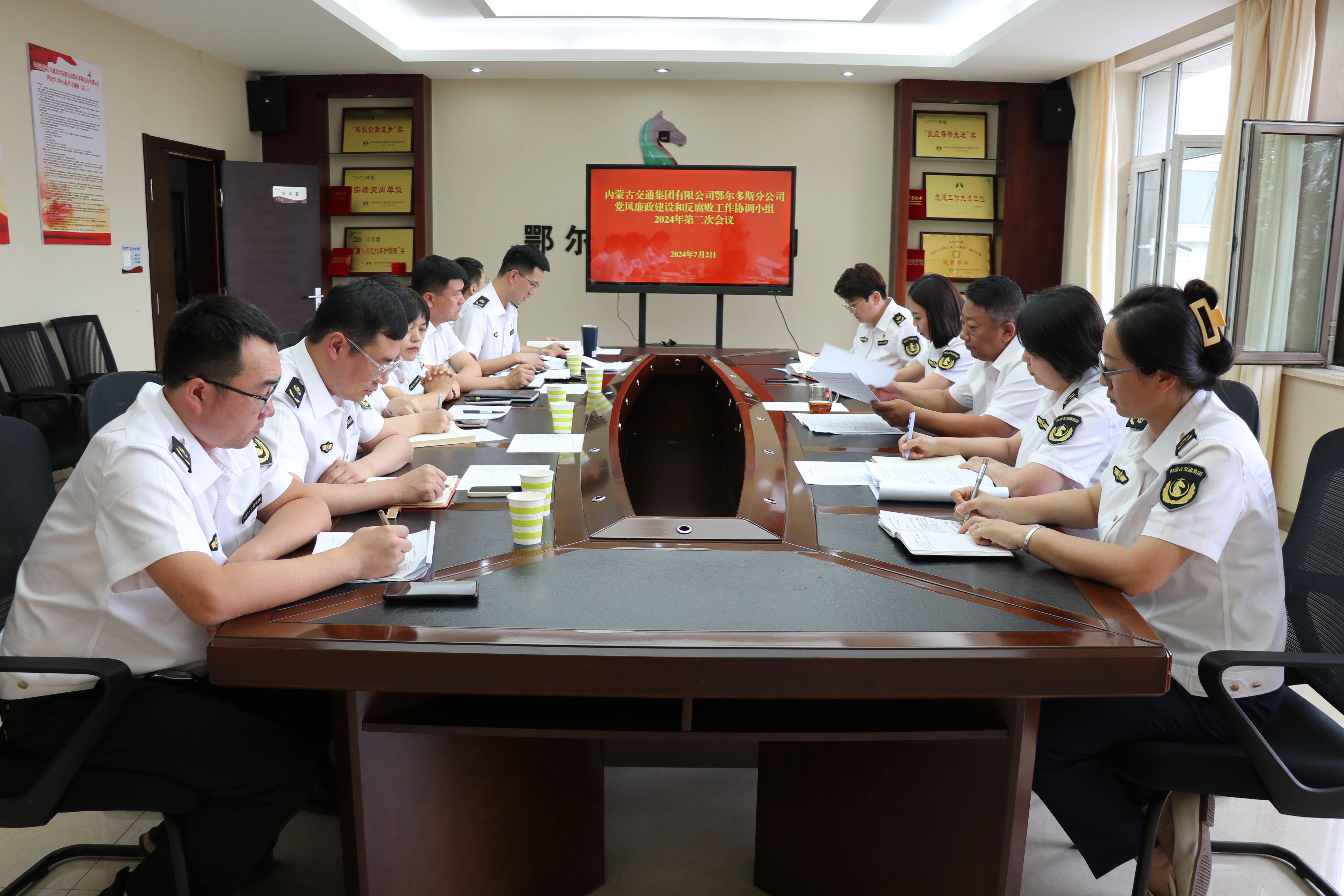 女人与公狍交酡女免费