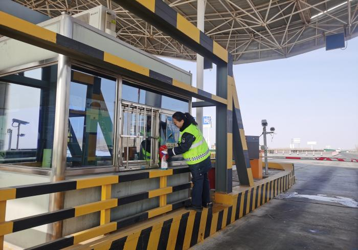 女人与公狍交酡女免费