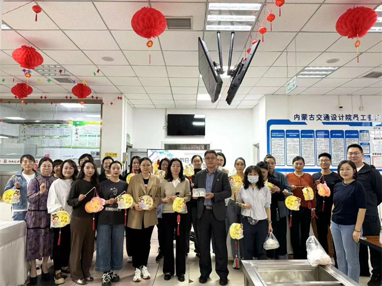 女人与公狍交酡女免费