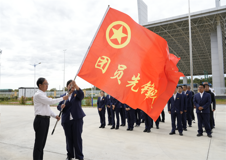 女人与公狍交酡女免费