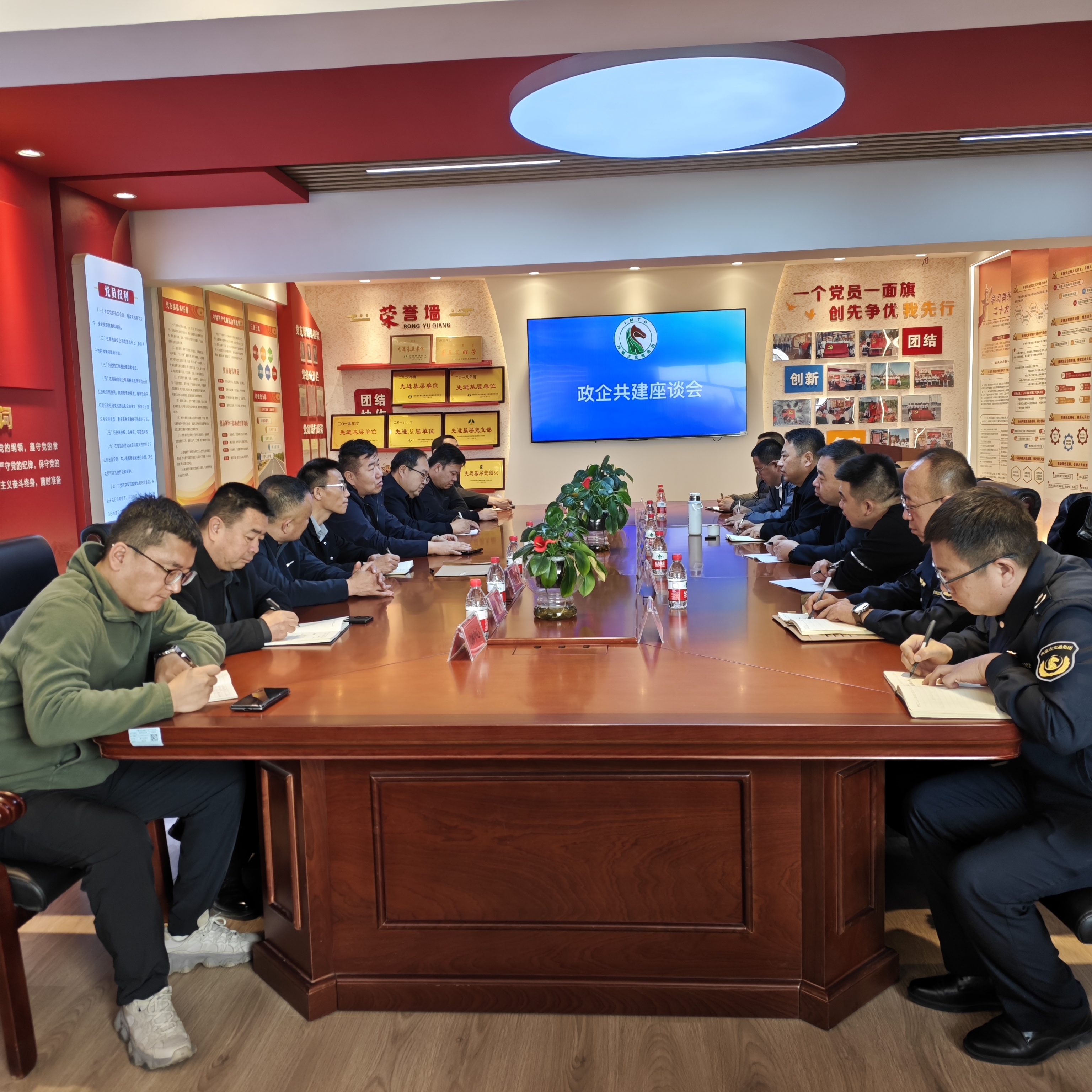 女人与公狍交酡女免费