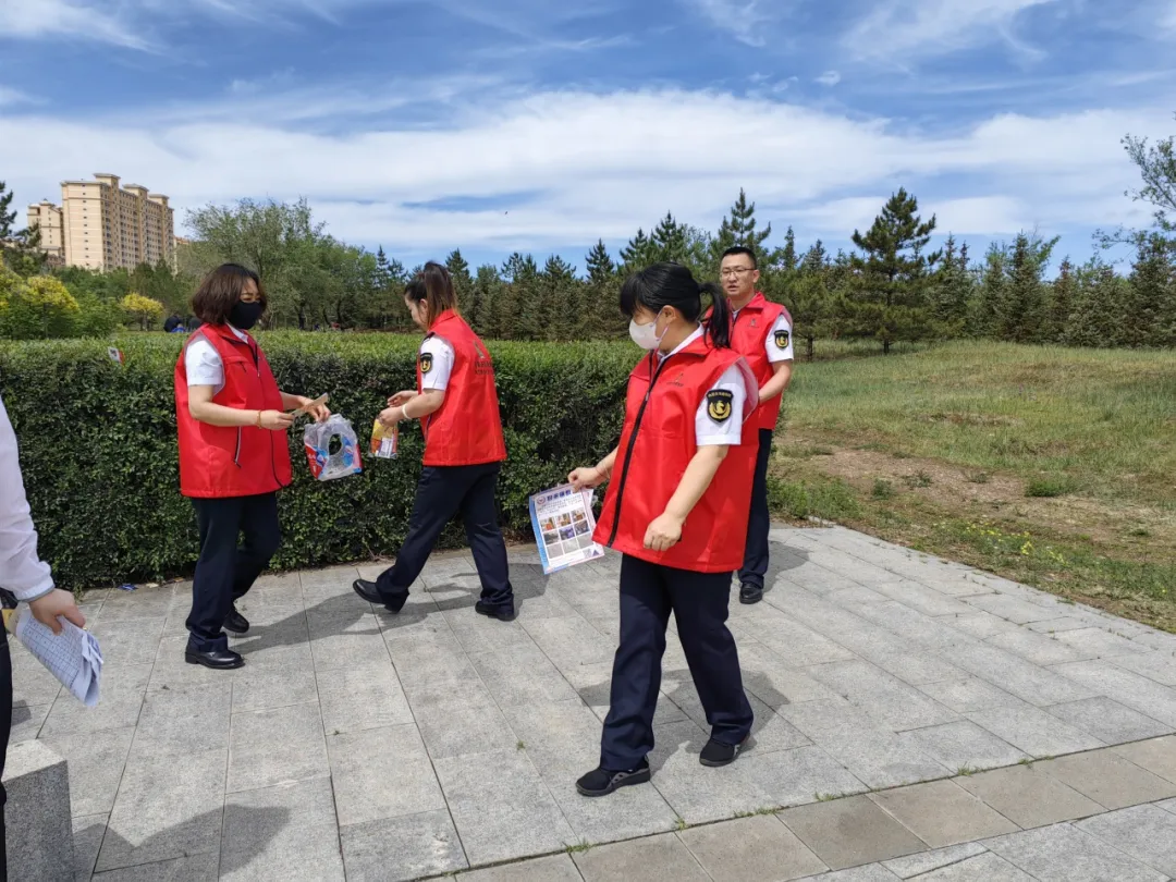 女人与公狍交酡女免费