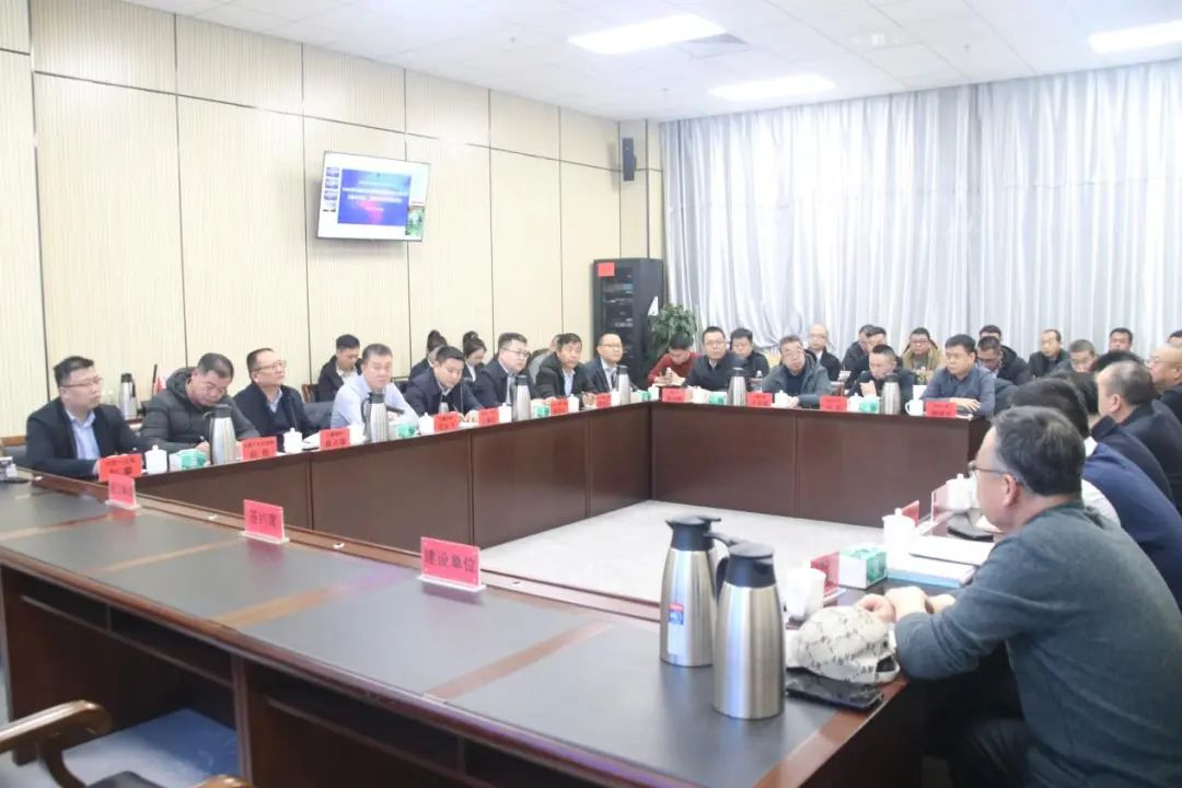 女人与公狍交酡女免费