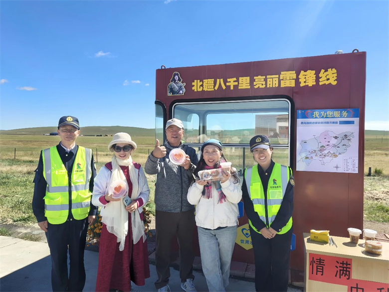 女人与公狍交酡女免费