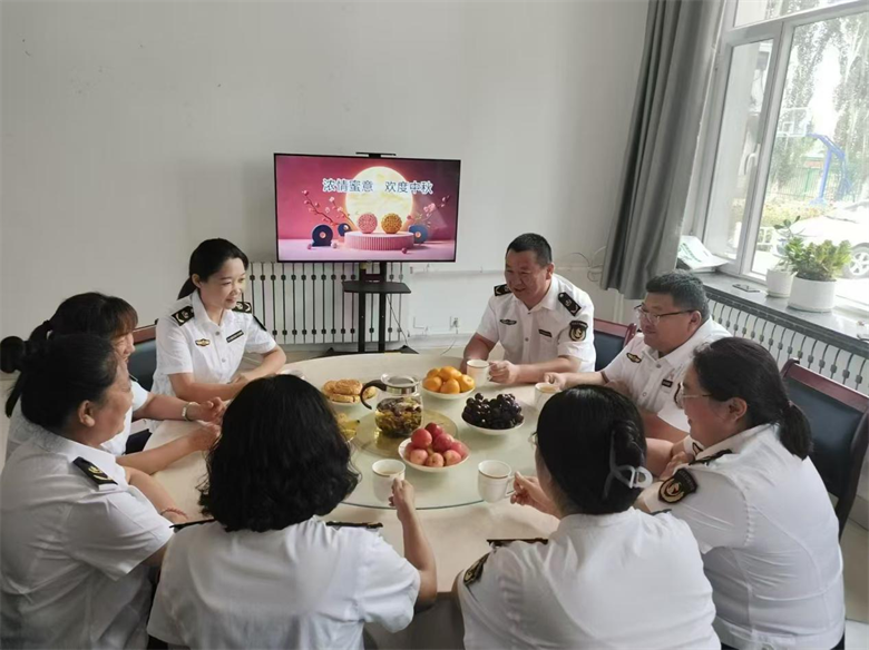 女人与公狍交酡女免费