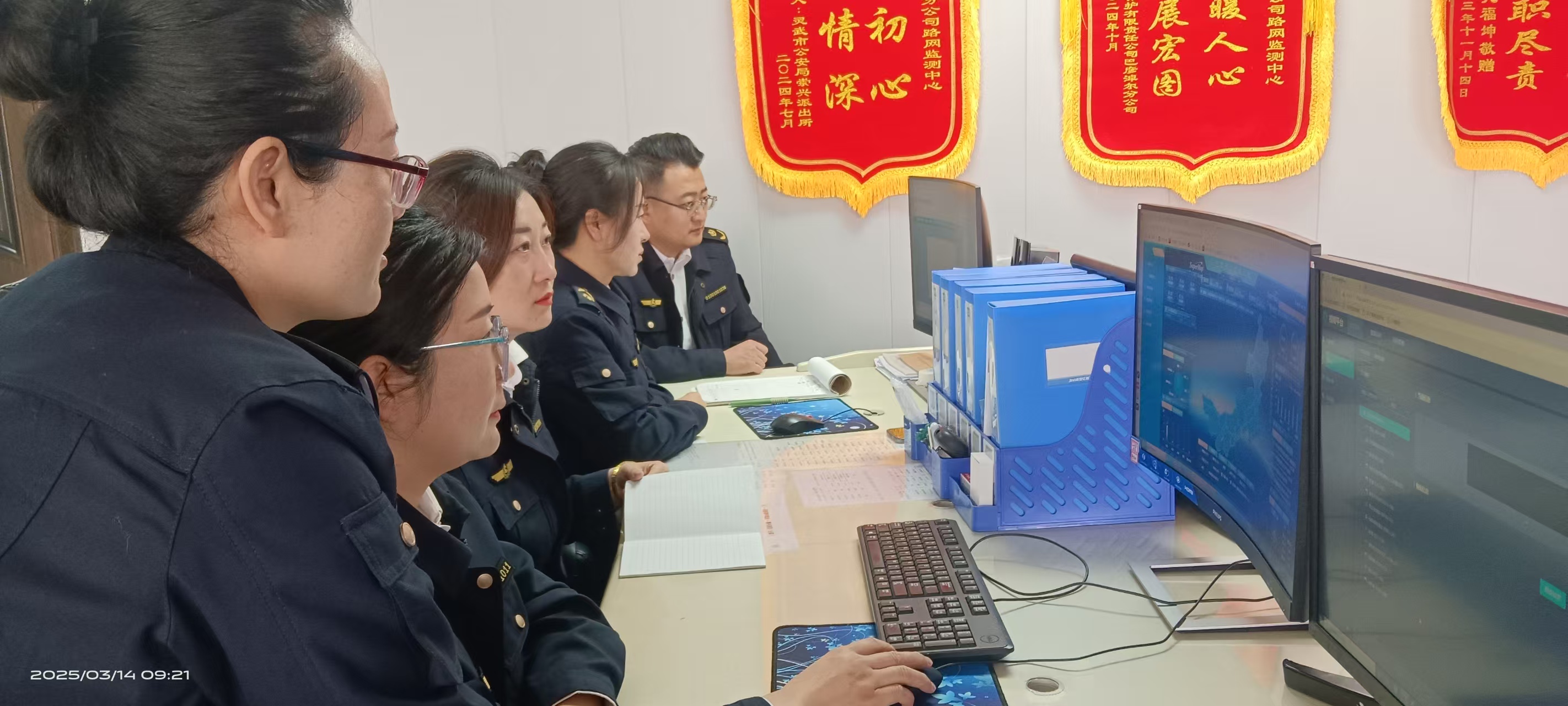 女人与公狍交酡女免费