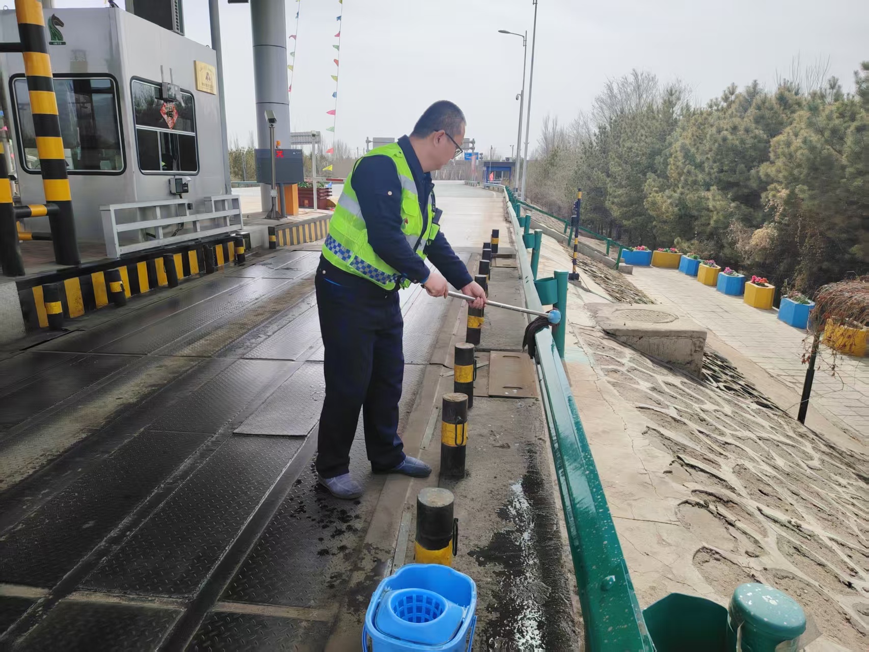 女人与公狍交酡女免费