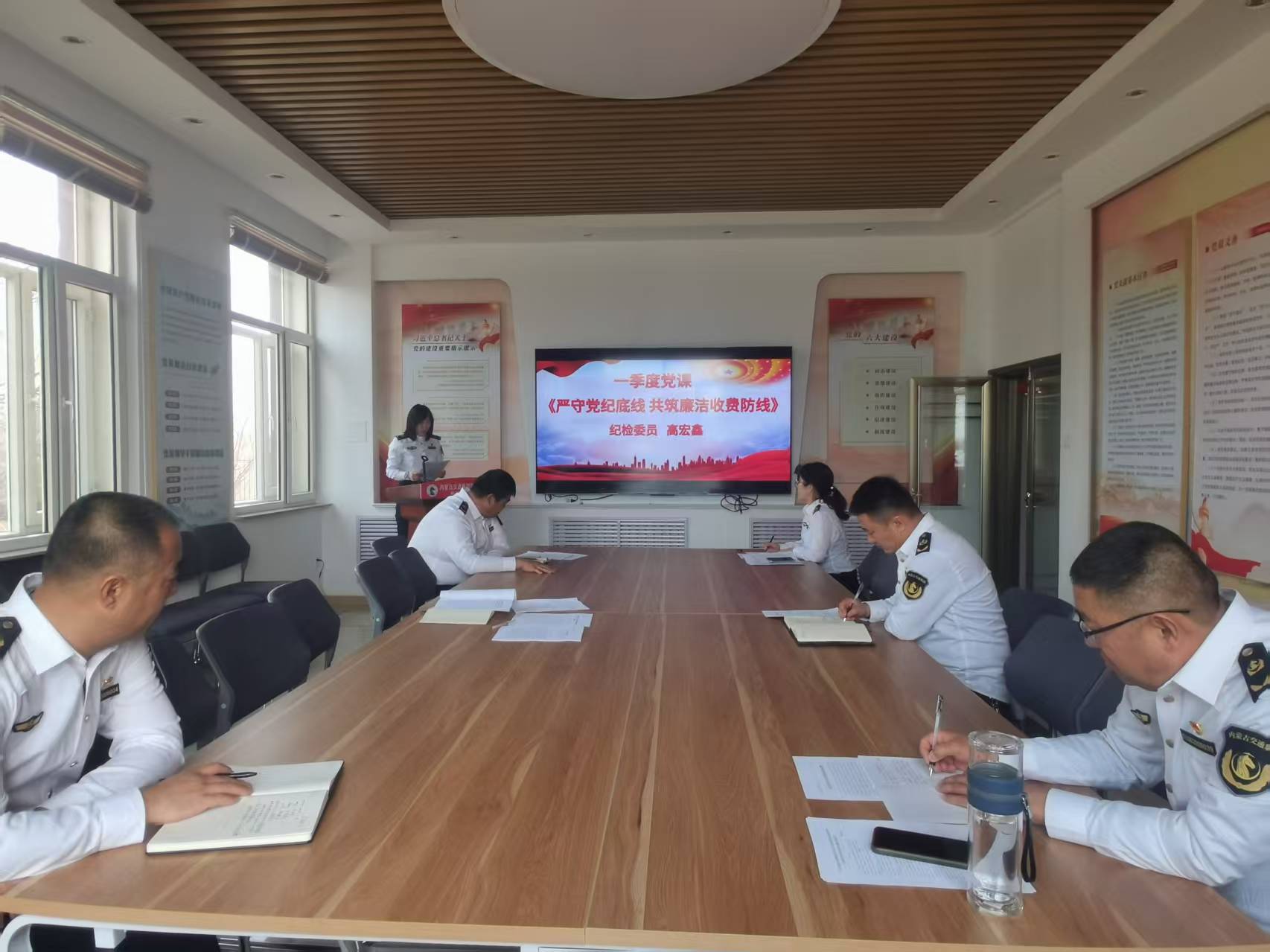 女人与公狍交酡女免费