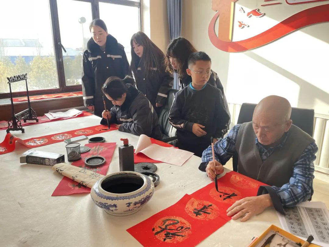 女人与公狍交酡女免费