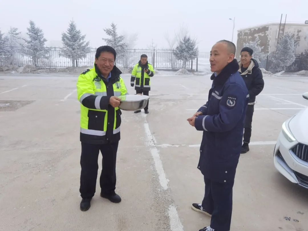 女人与公狍交酡女免费