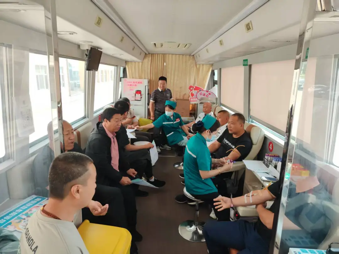 女人与公狍交酡女免费