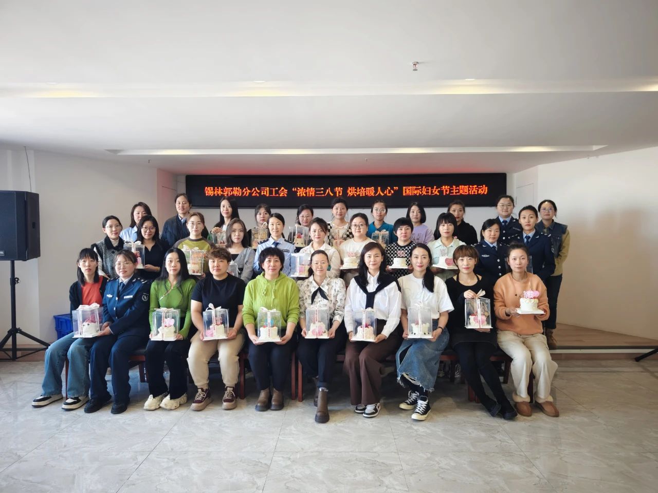 女人与公狍交酡女免费