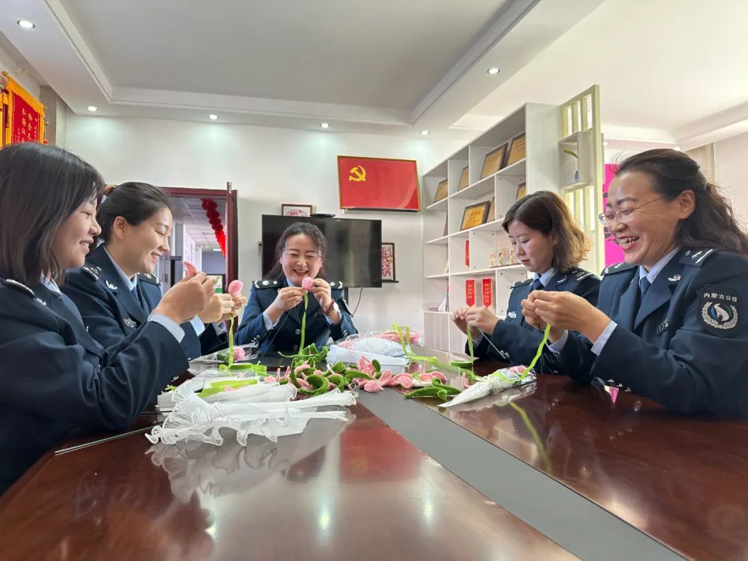 女人与公狍交酡女免费