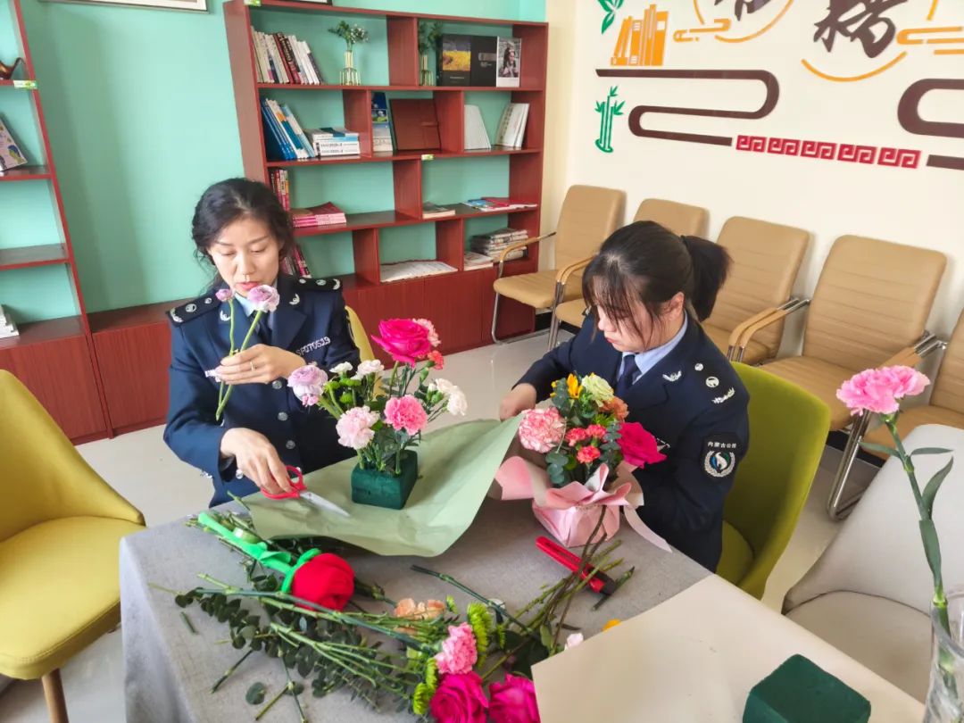 女人与公狍交酡女免费