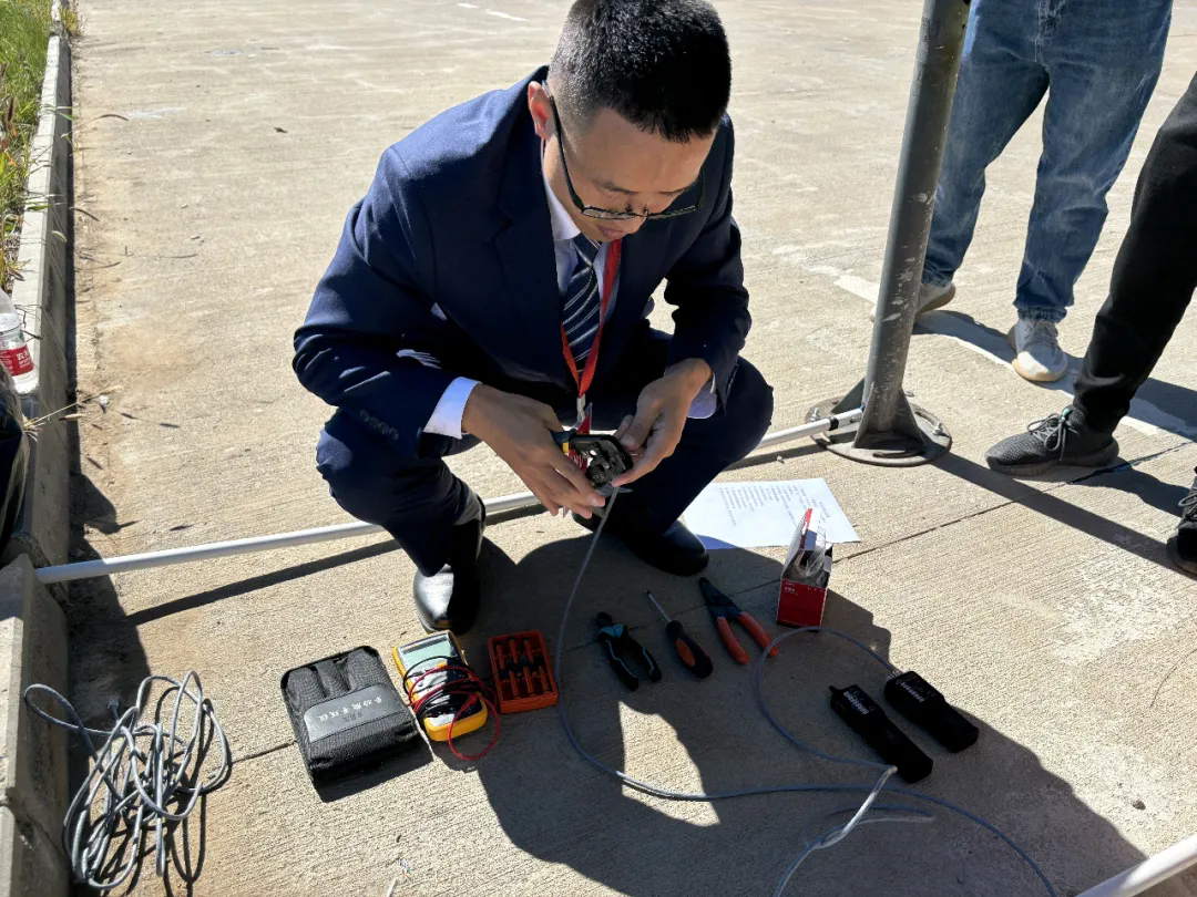 女人与公狍交酡女免费