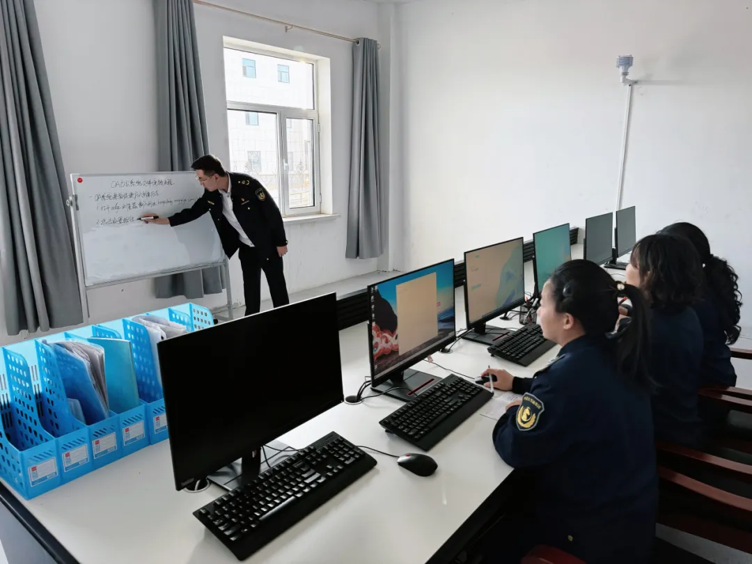 女人与公狍交酡女免费