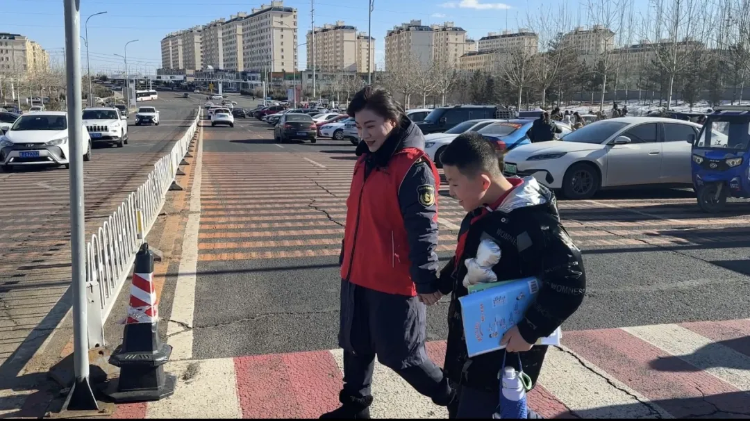 女人与公狍交酡女免费