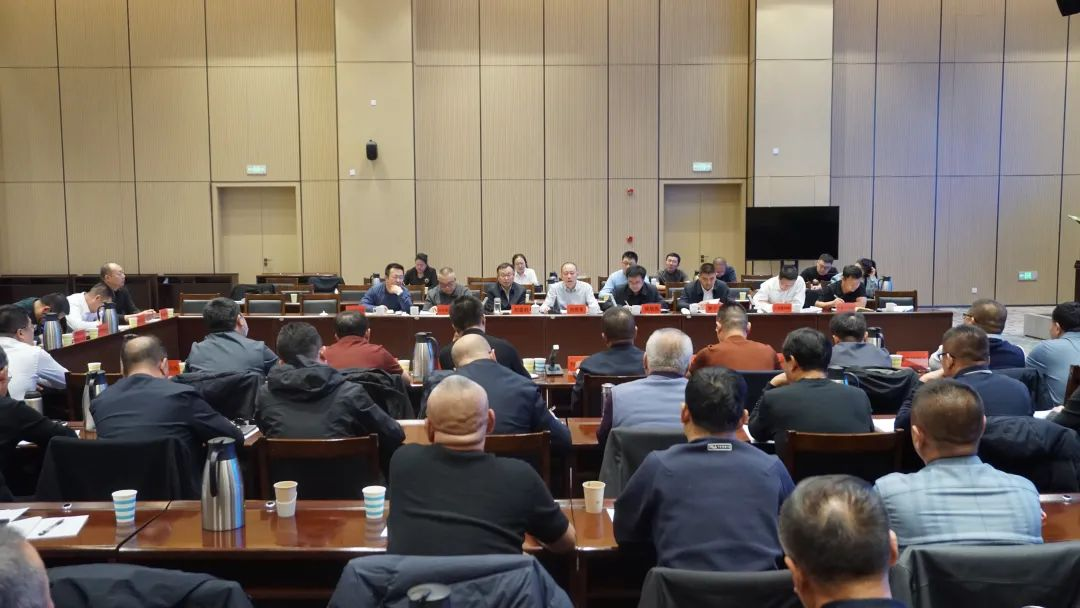 女人与公狍交酡女免费