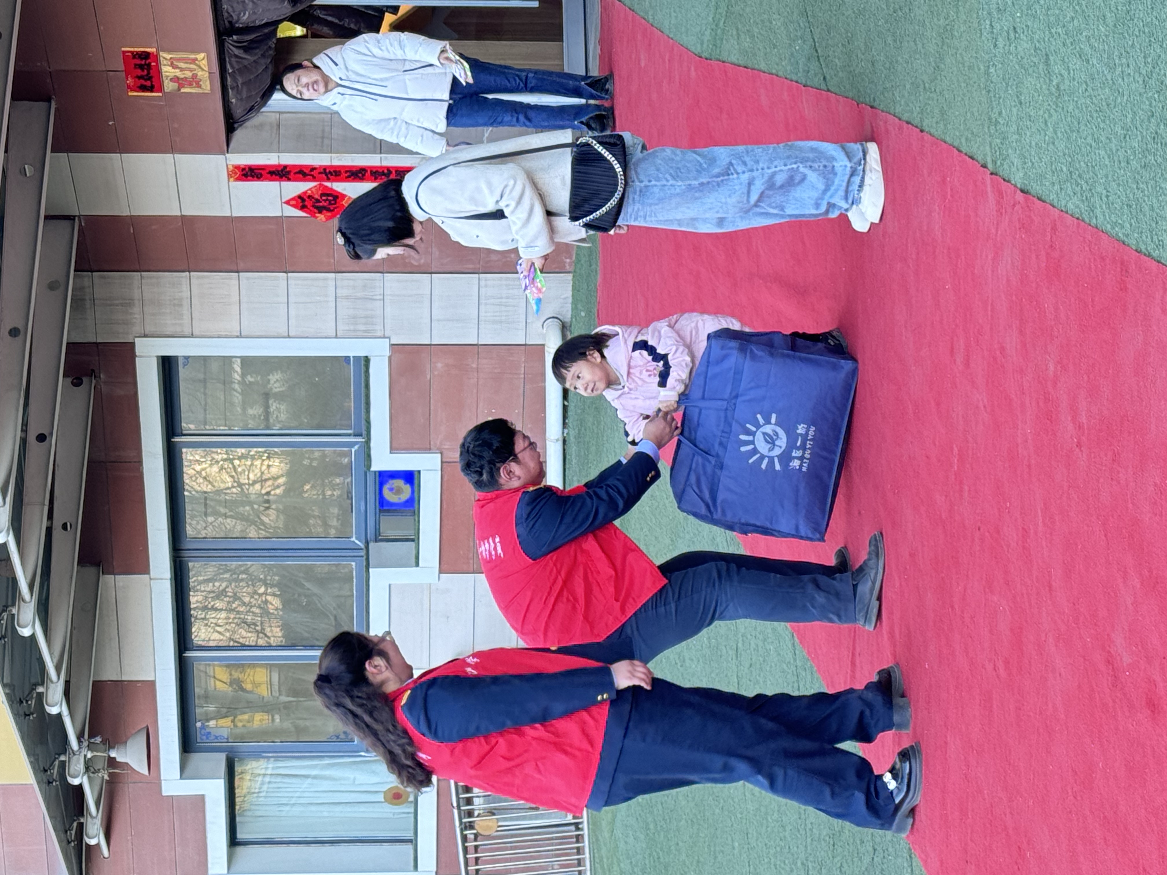 女人与公狍交酡女免费