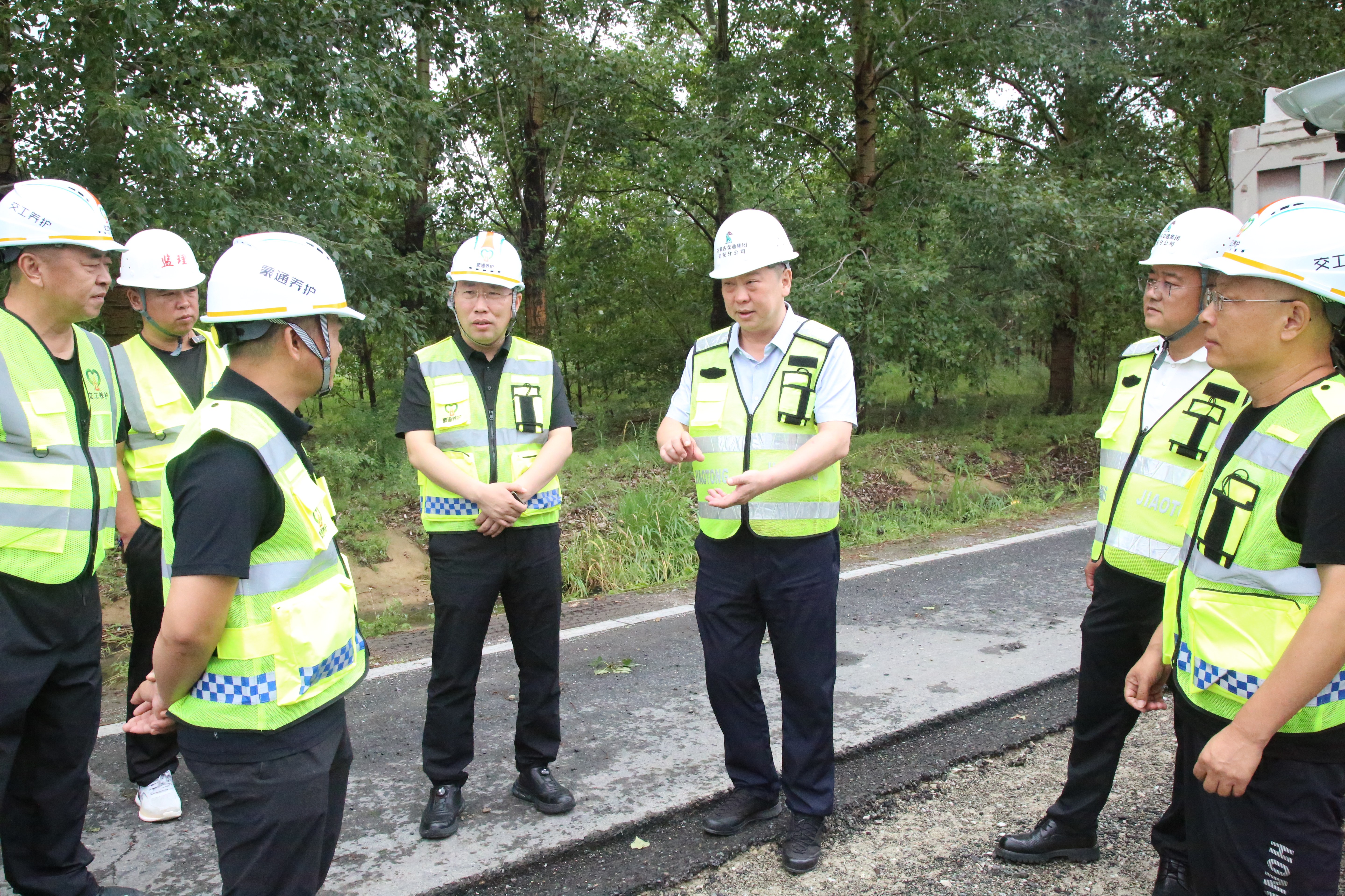 女人与公狍交酡女免费