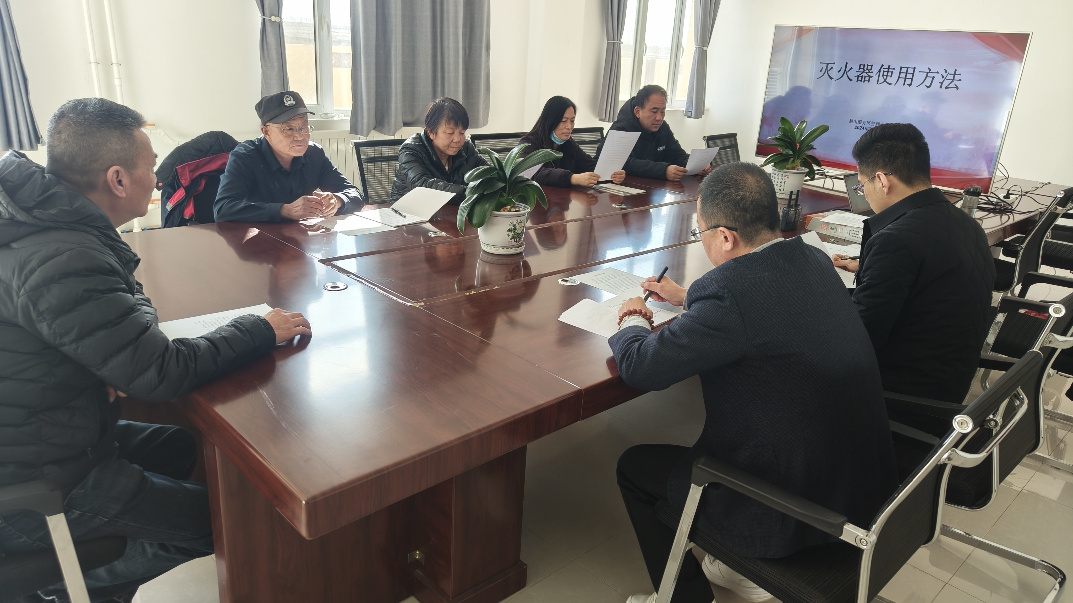 女人与公狍交酡女免费