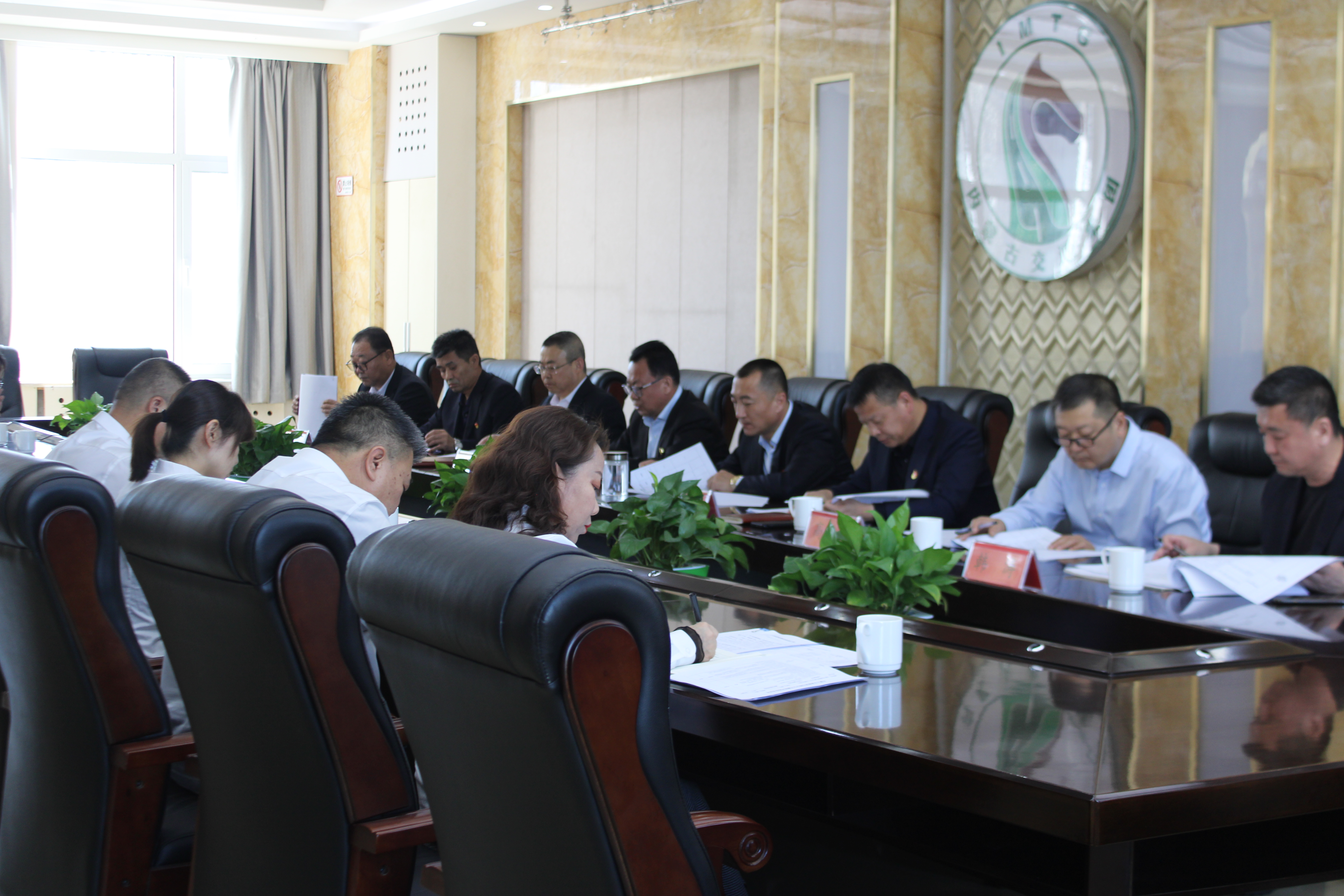 女人与公狍交酡女免费