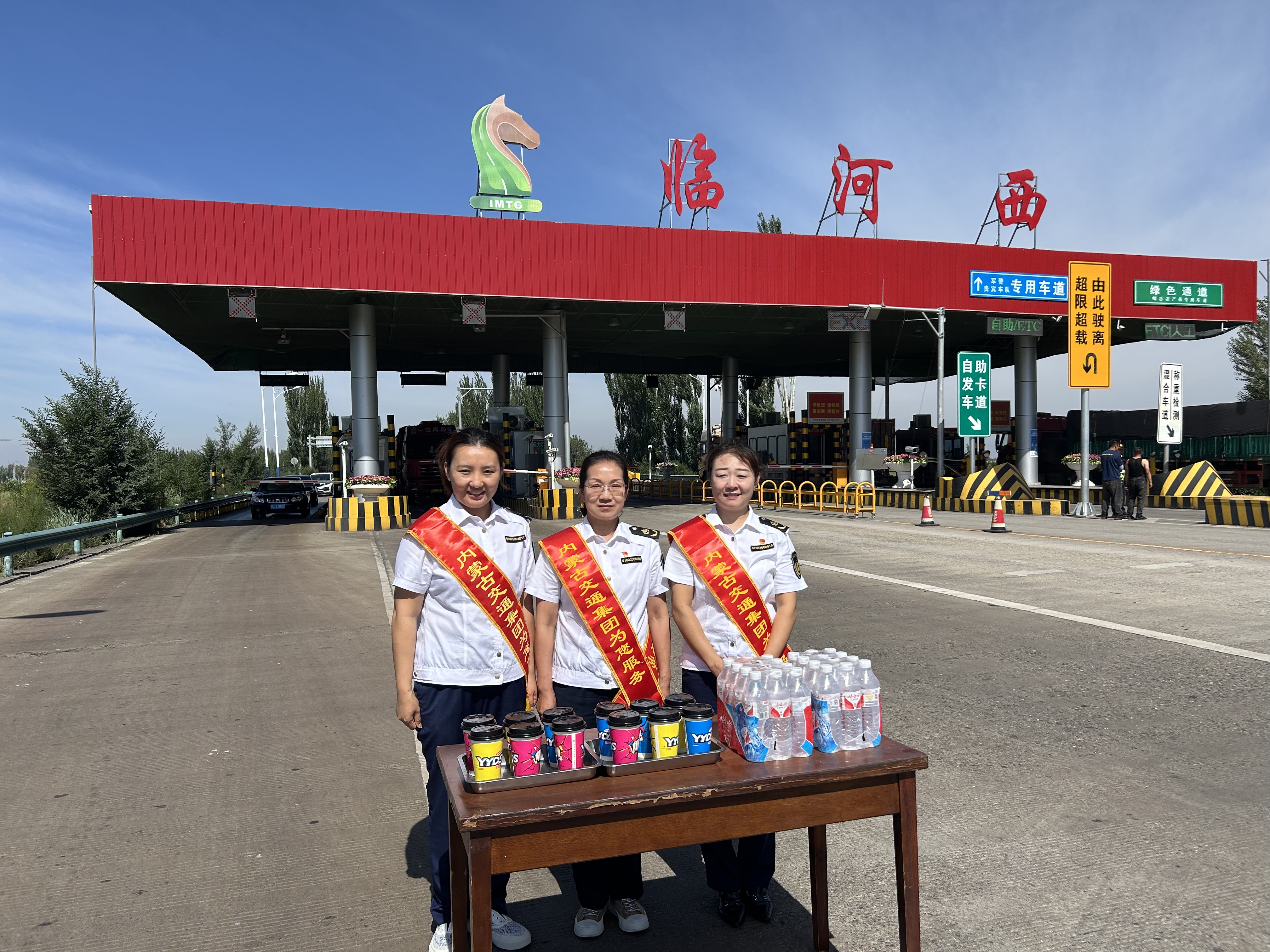 女人与公狍交酡女免费