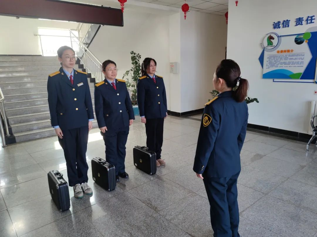 女人与公狍交酡女免费