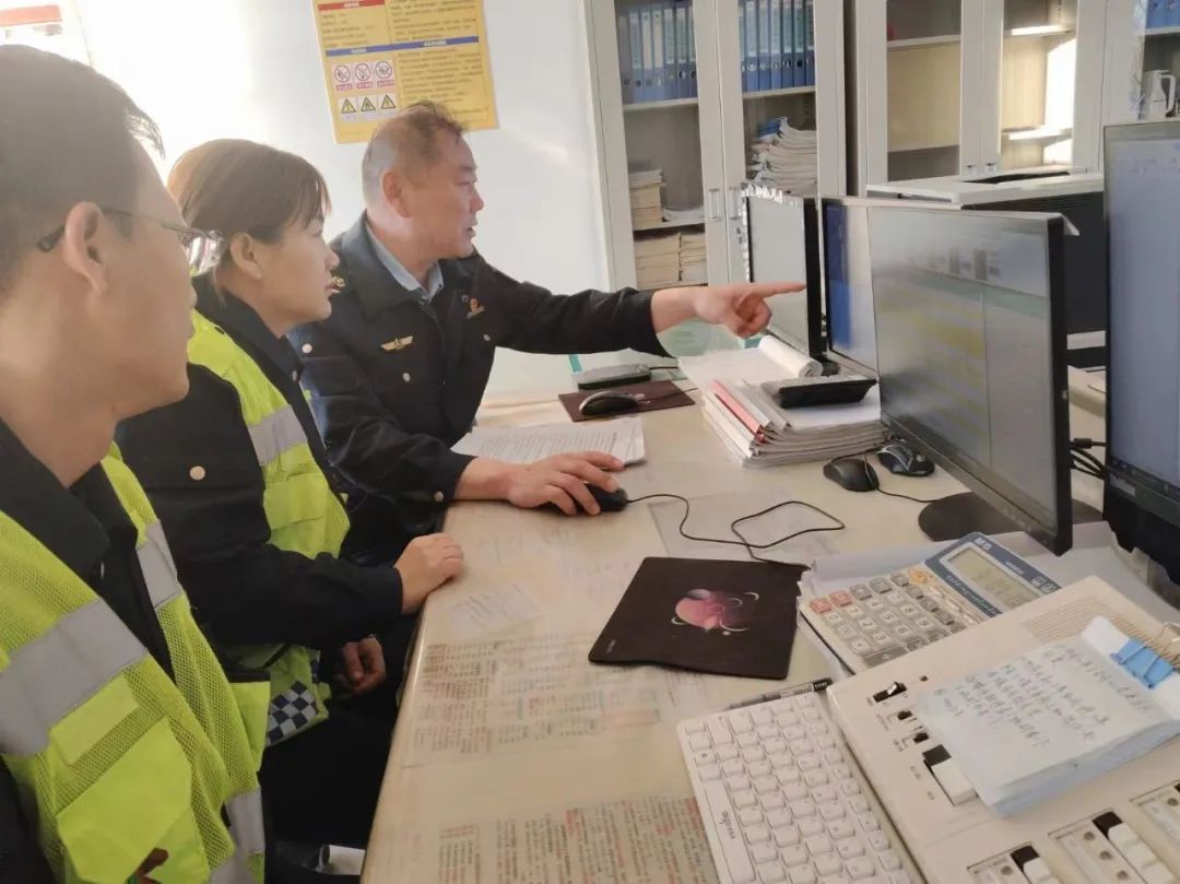 女人与公狍交酡女免费