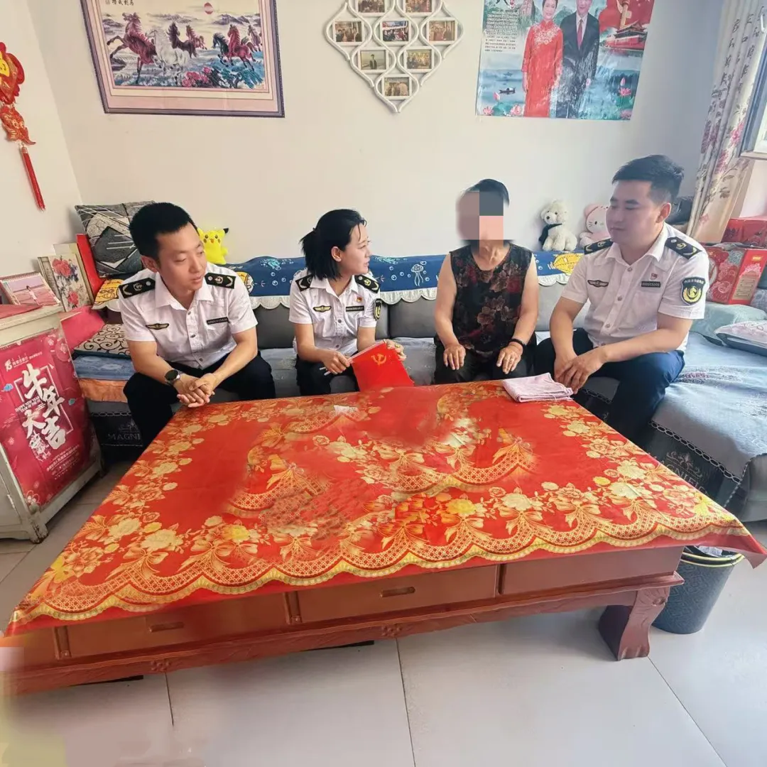 女人与公狍交酡女免费