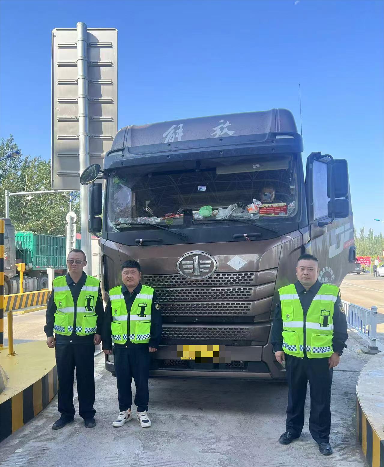 女人与公狍交酡女免费