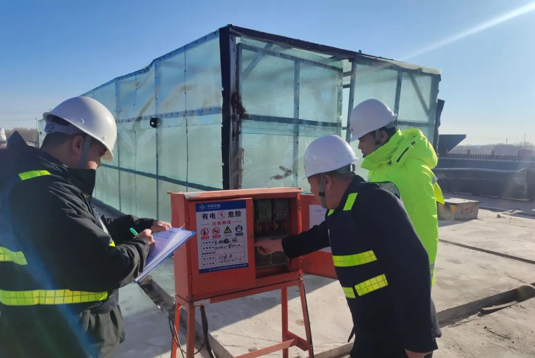 女人与公狍交酡女免费