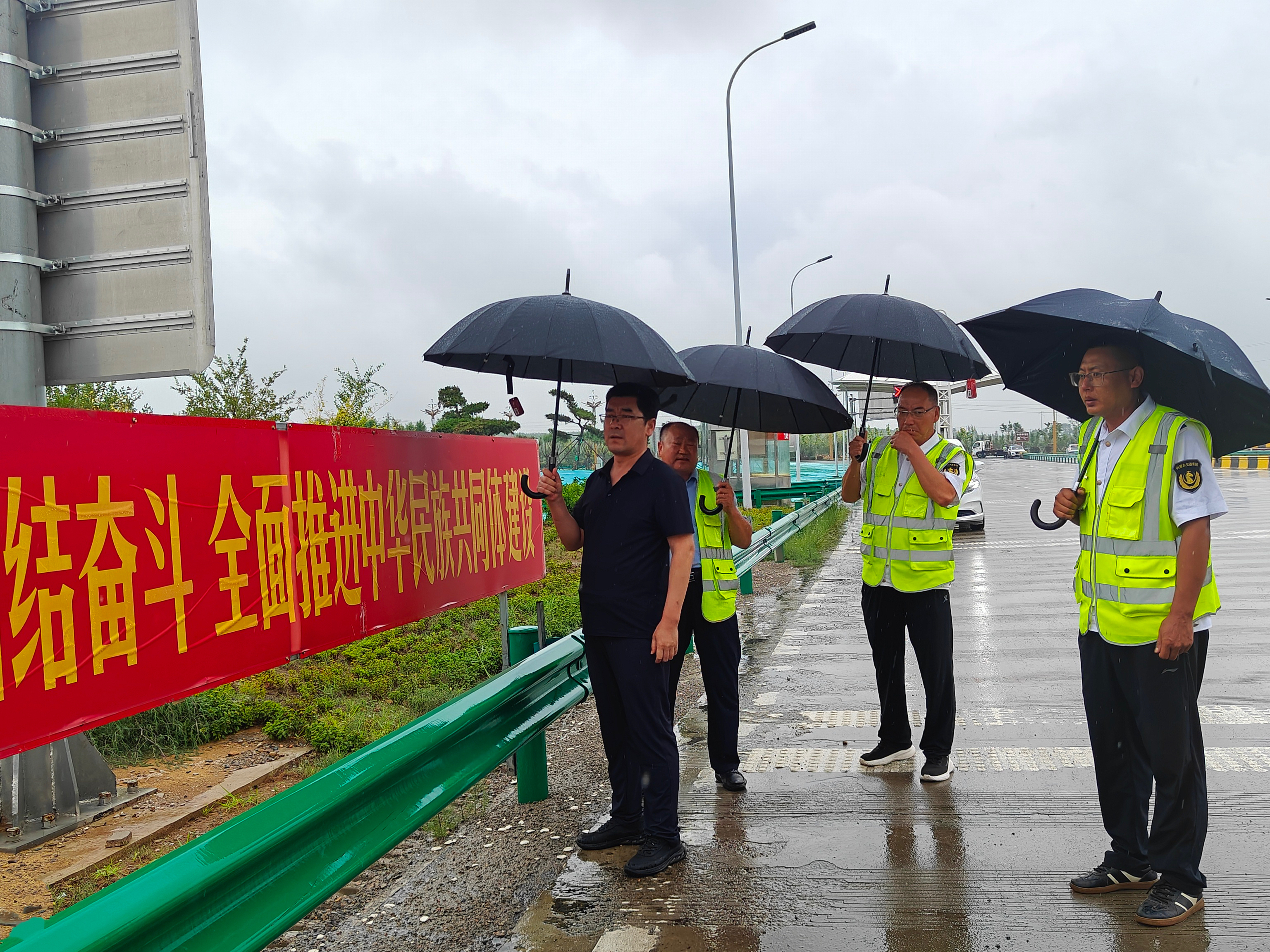 女人与公狍交酡女免费